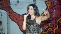 Shilpa Thakur performing at Vikhroli Skin